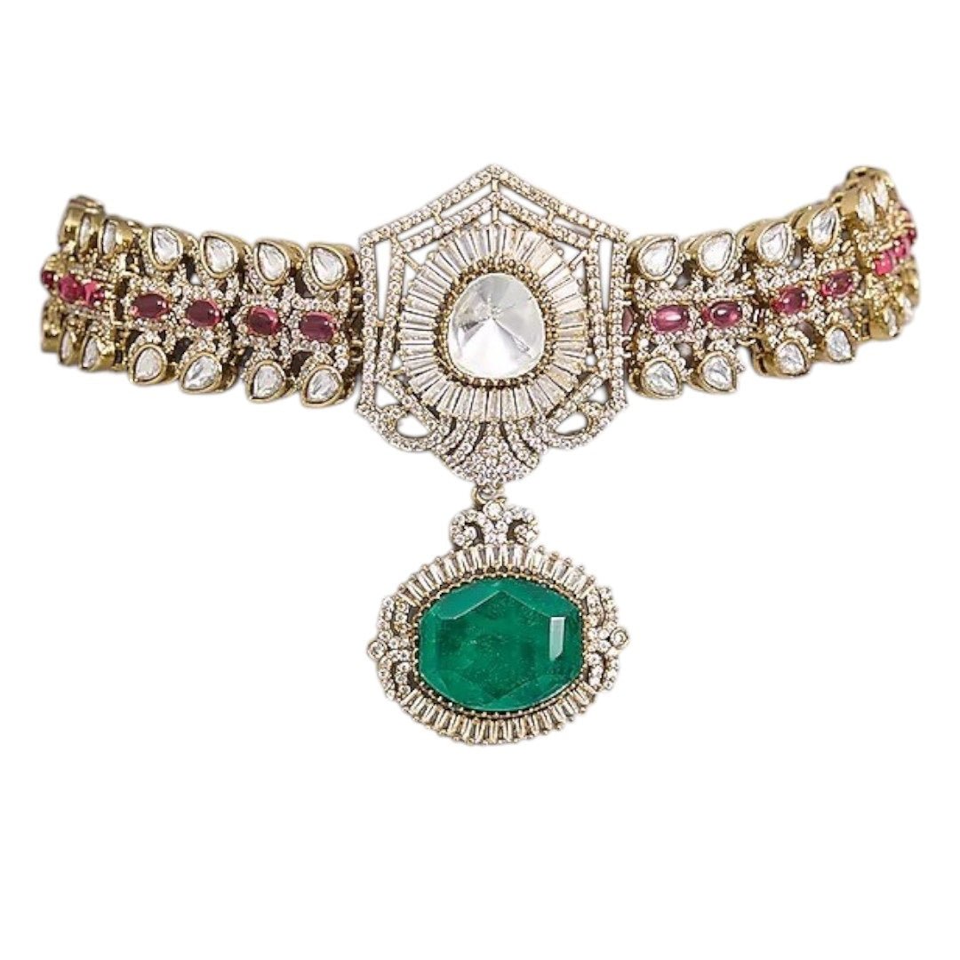 Emerald Green Kundan Choker Necklace Set with Earrings - Auraa Trends - Necklace Set - - Auraa Trends - Emerald Green Kundan Choker Necklace Set with Earrings
