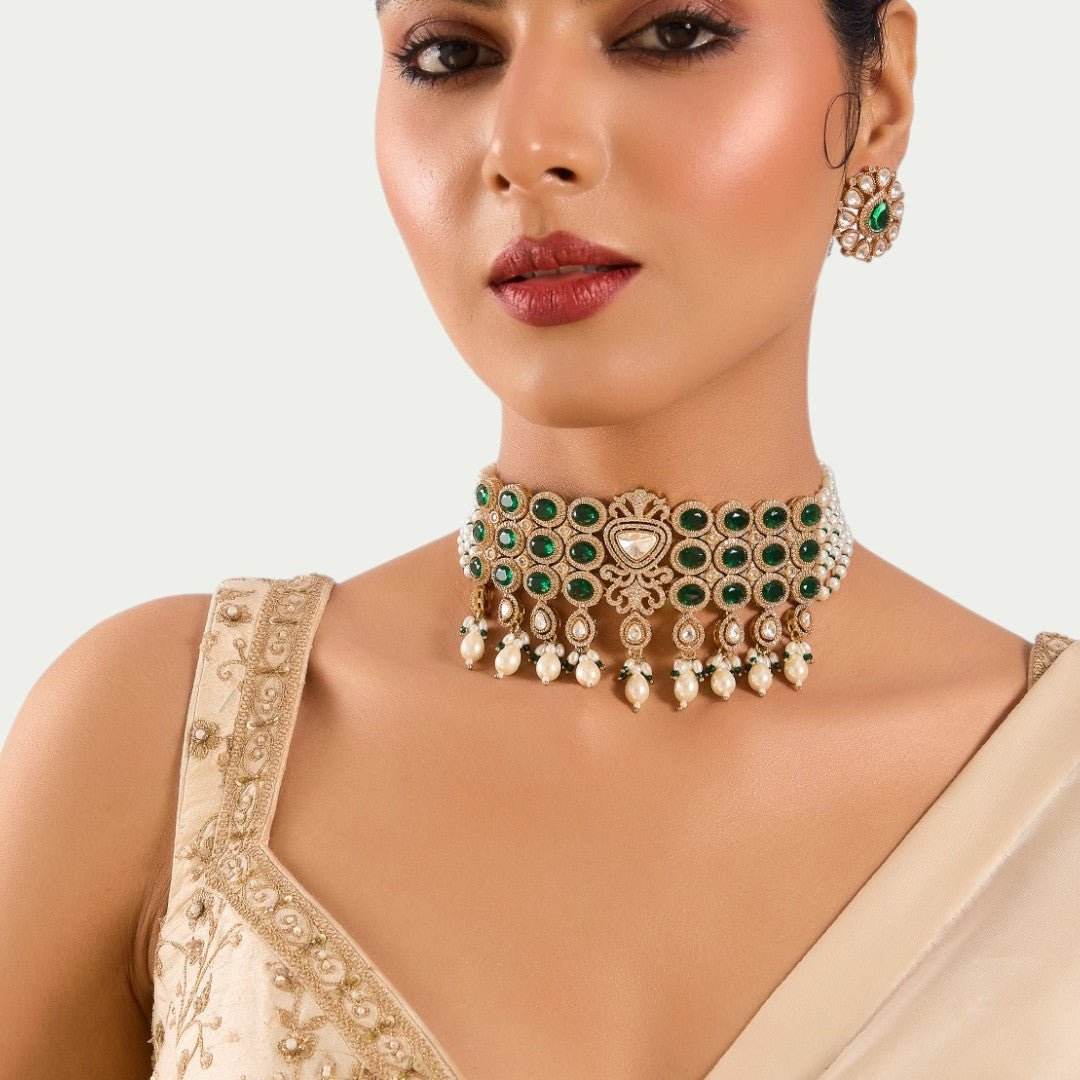 Emerald Green Kundan Choker Set with Pearl Drops - Auraa Trends