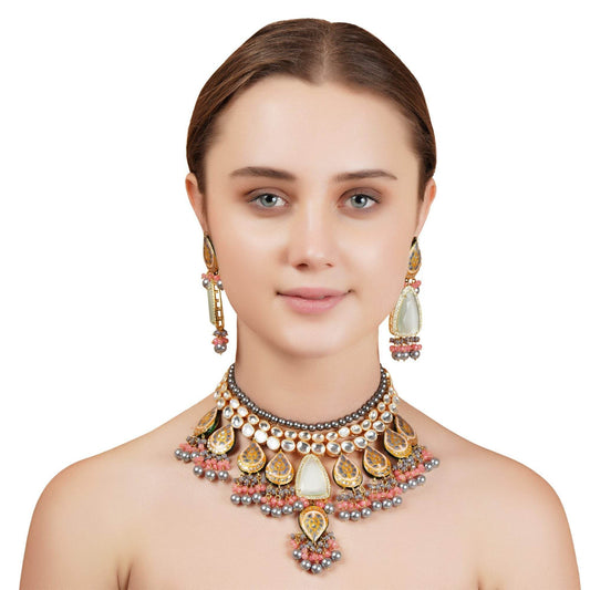 Enchanting Kundan Necklace Set - Auraa Trends