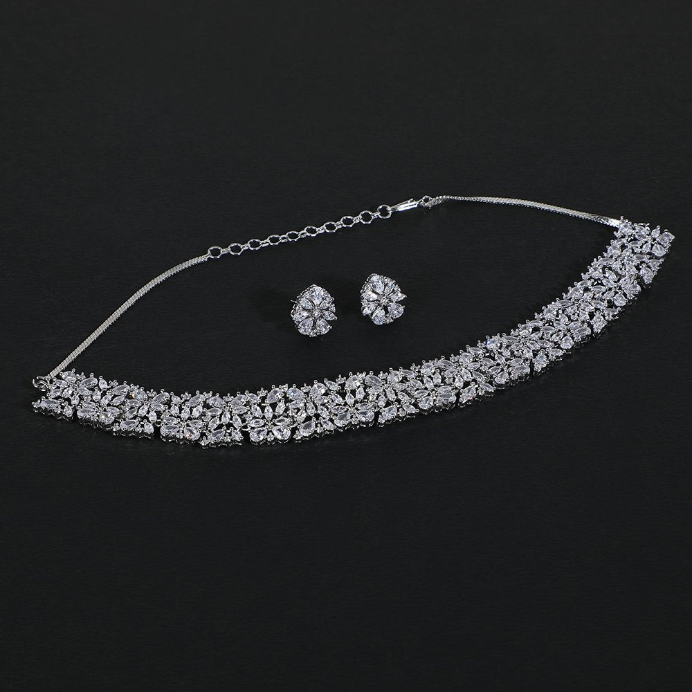 Exquisite Choker Necklace Set with Matching Earrings - Auraa Trends - Choker - Exquisite Necklace Set with Matching Earrings