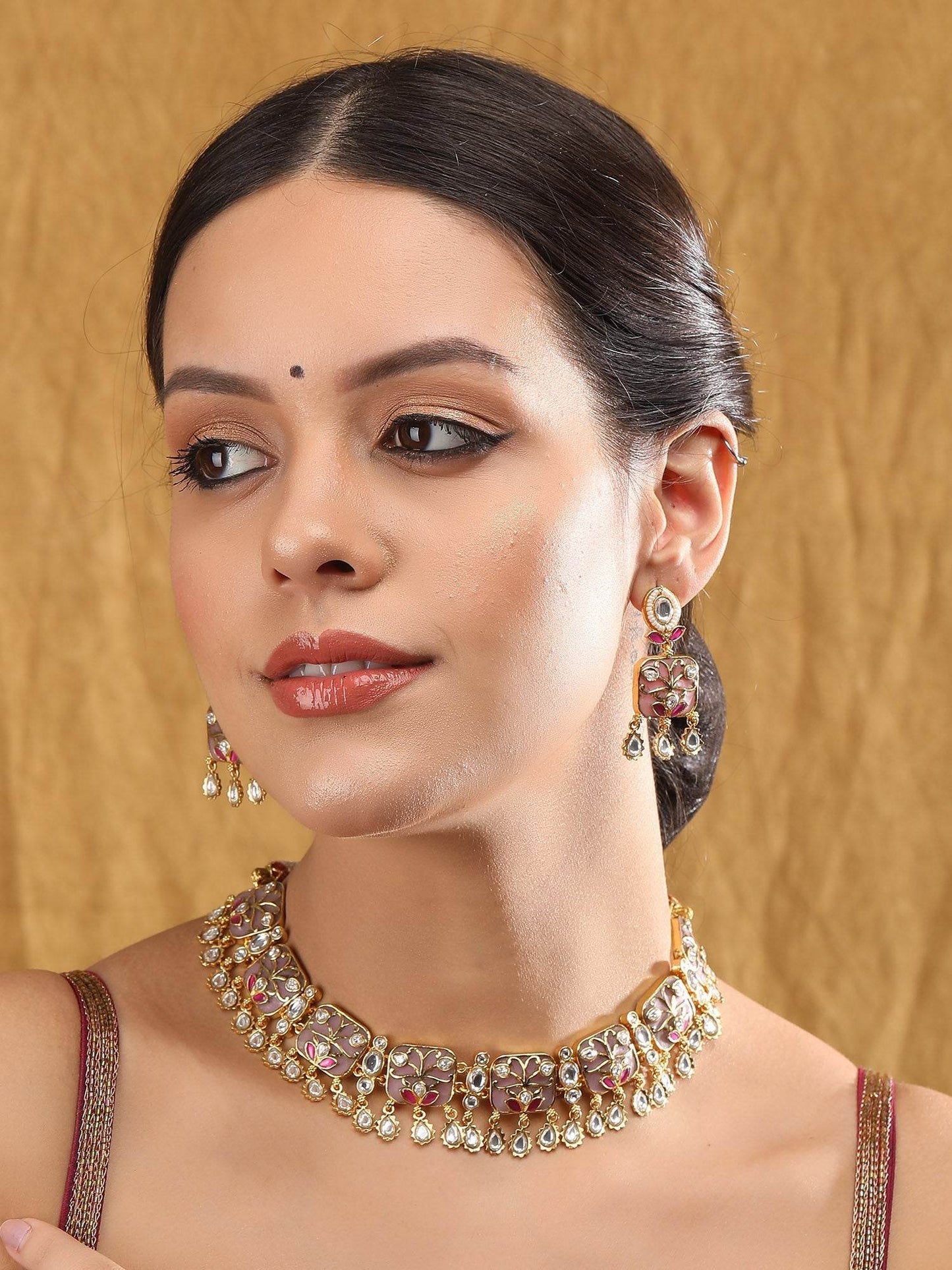Exquisite Gold-Plated Kundan-Polki Choker Necklace Set - Auraa Trends