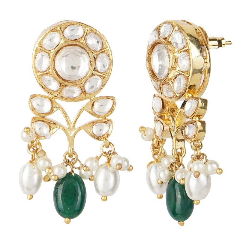 Exquisite Kundan Necklace Set - Auraa Trends - Necklace Set - Auraa Trends - Pearl and Green Bead Kundan Choker Necklace Set
