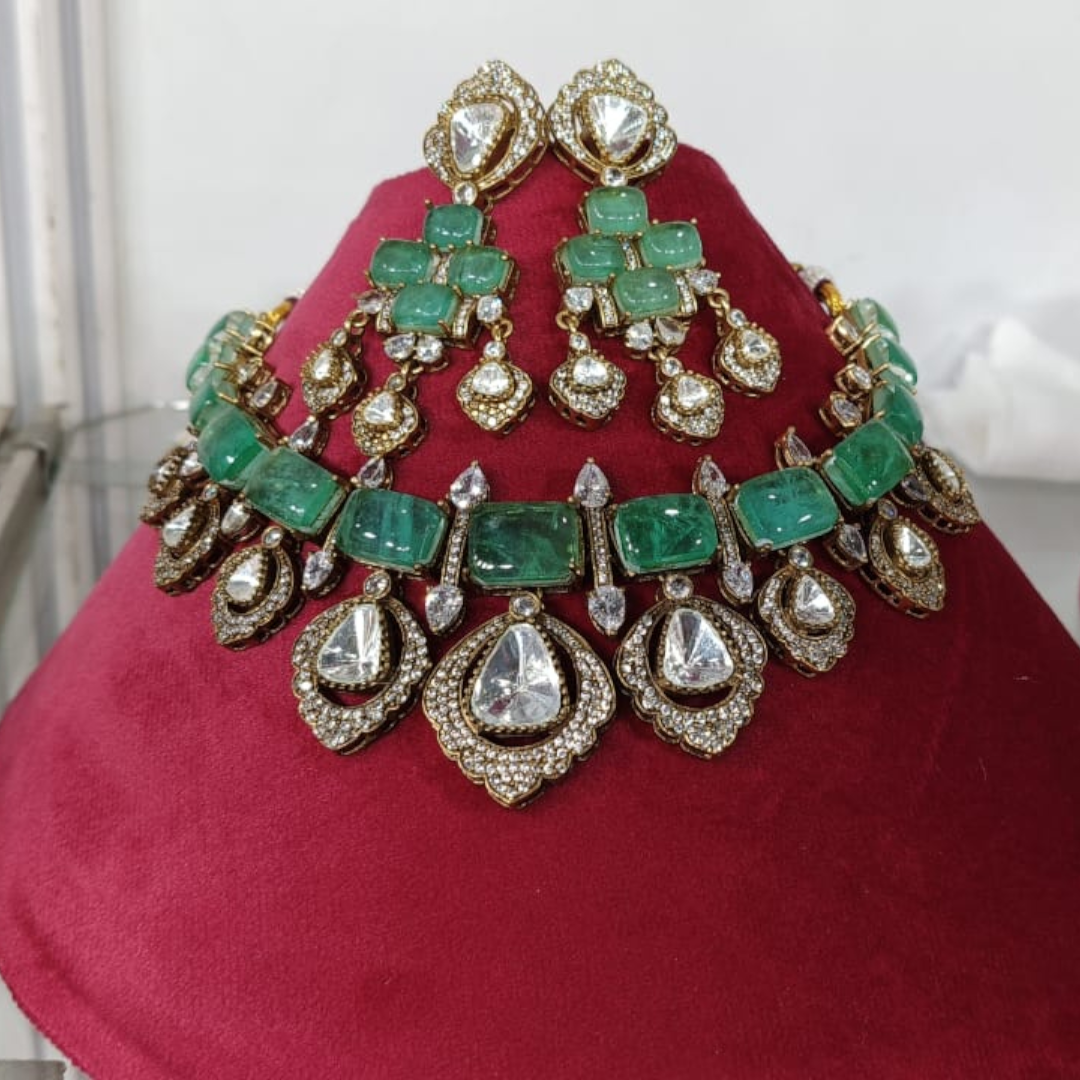 Traditional Green Kundan Choker Necklace Set with Matching Earrings – Bridal Ethnic Jewelry