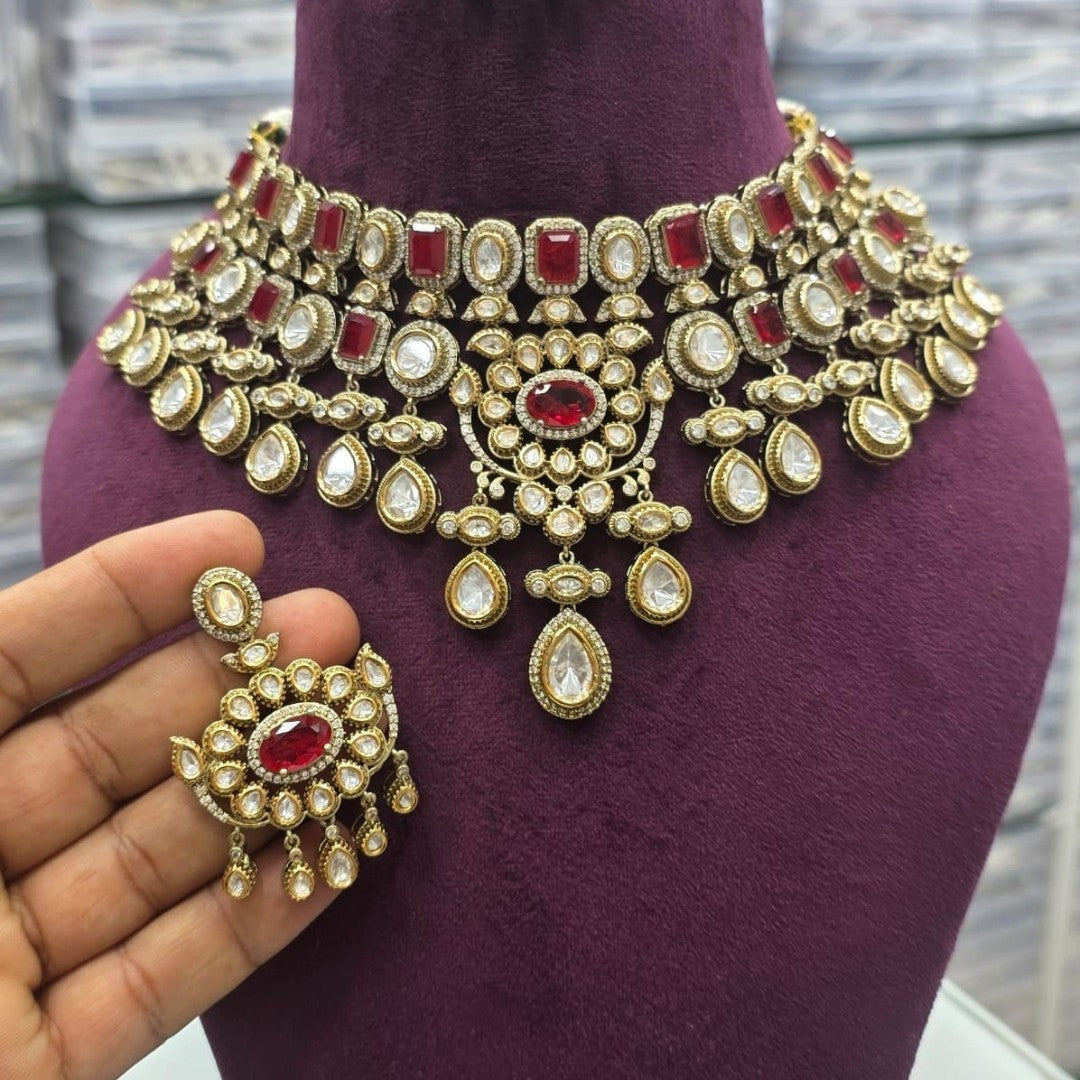 Antique gold ruby red Victorian bridal choker necklace set with kundan-style stones, ruby oval centre medallion, pear drops and matching chandelier earrings
