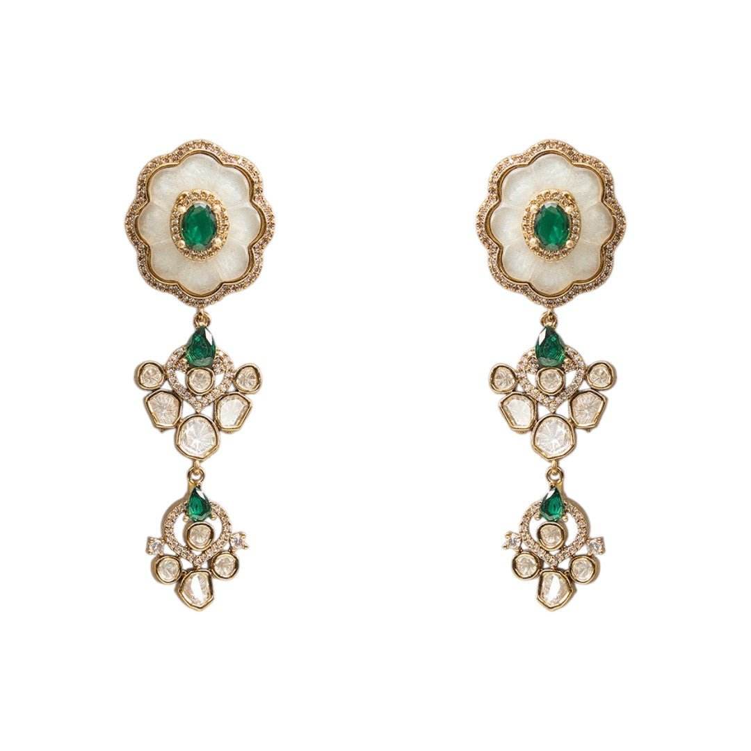 Floral Kundan Emerald Green Bridal Necklace Set – Pearl Drop Detailing - Auraa Trends