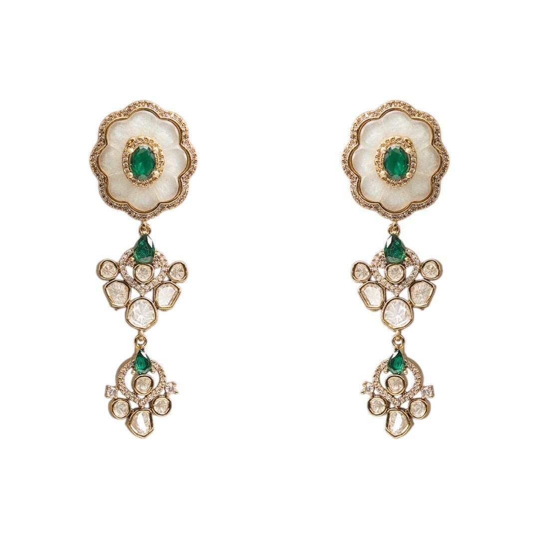 Floral Kundan Emerald Green Bridal Necklace Set – Pearl Drop Detailing - Auraa Trends