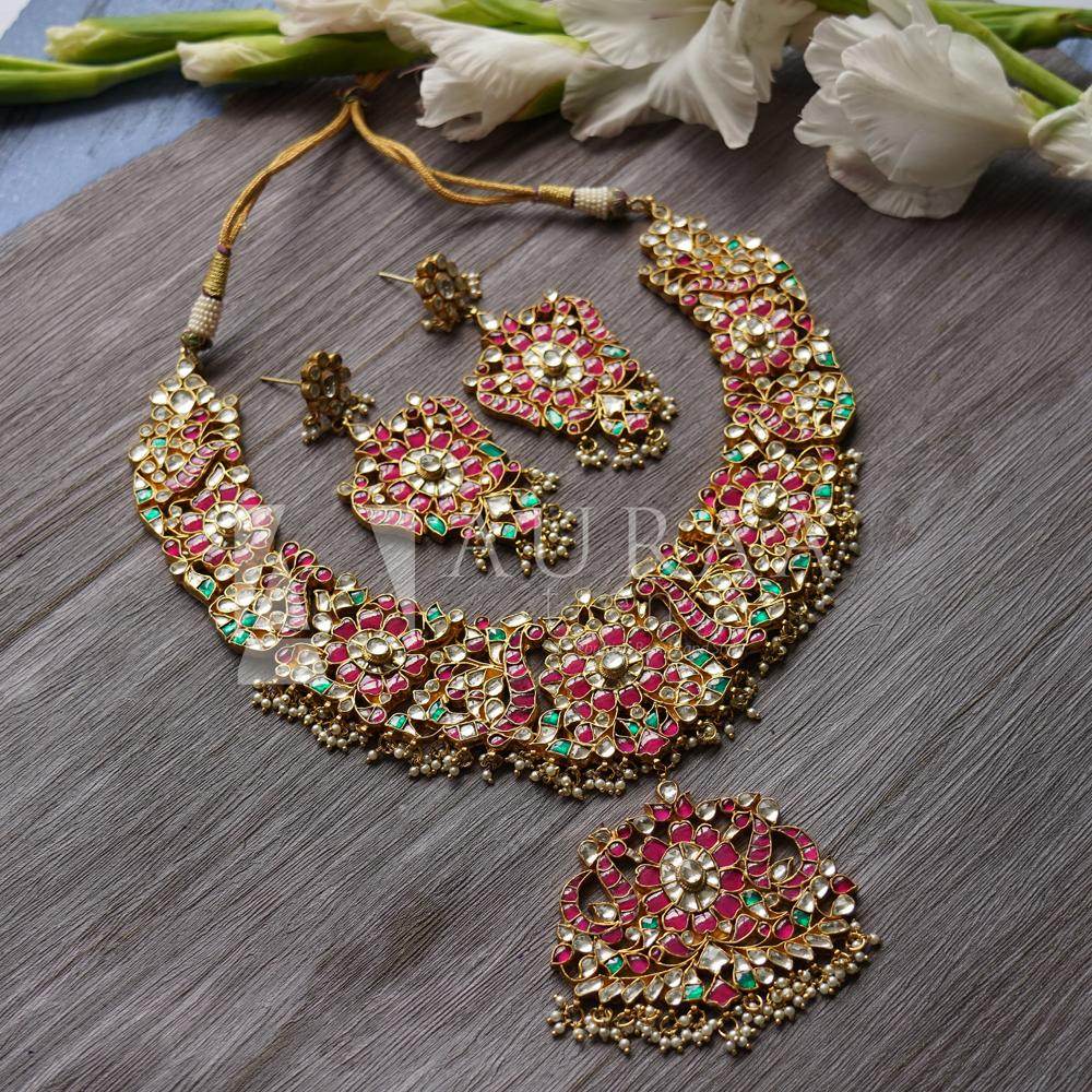 Glamourous Kundan Necklace Set 22KT Gold Plated - Auraa Trends