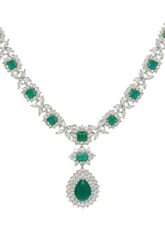 Glittering Rhodium Finish Diamante Necklace Set - Auraa Trends