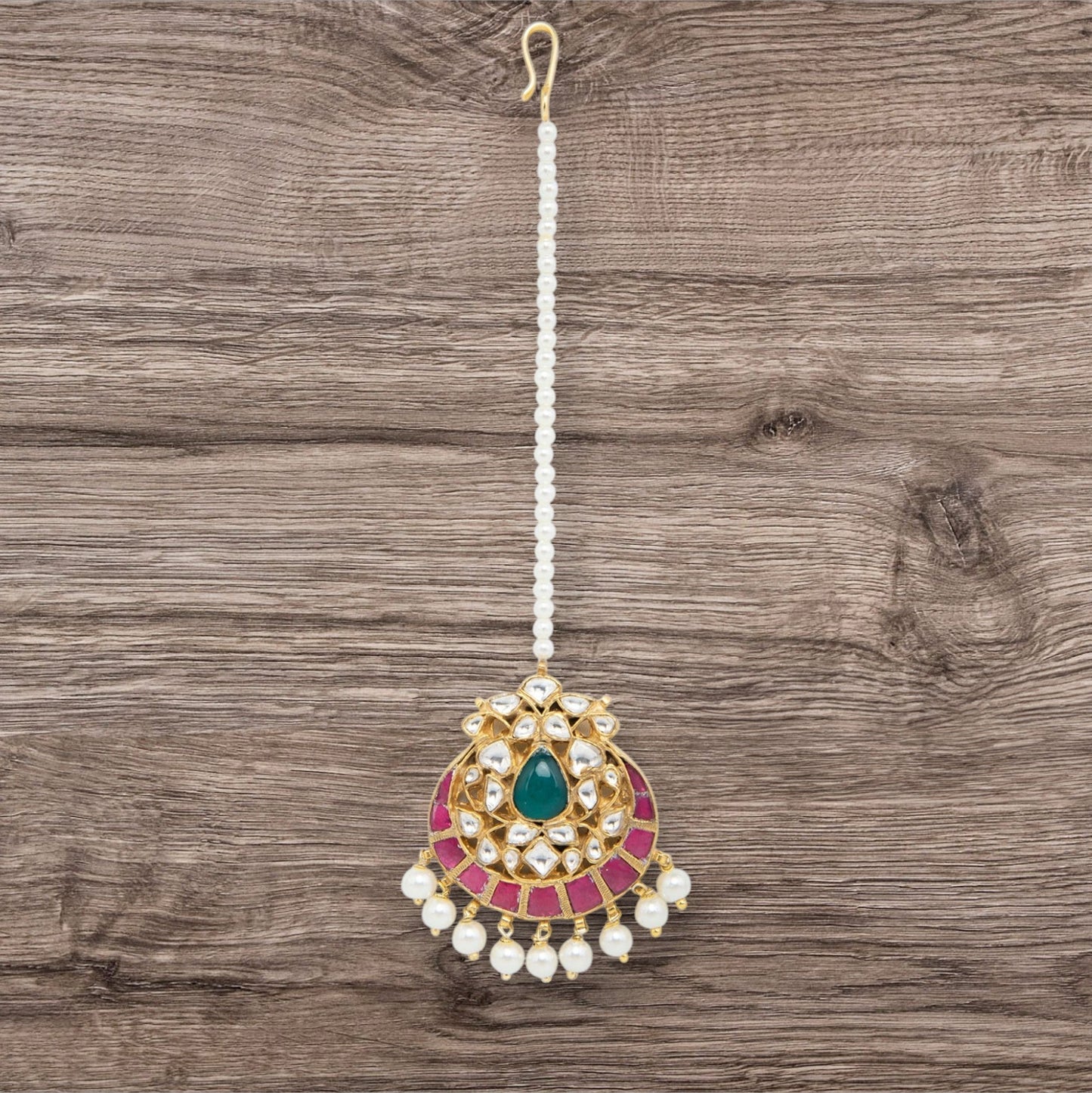 Gold Finish Kundan Maangtikka - Auraa Trends - Maangtika - # - Auraa Trends - Gold Finish Kundan Maangtikka