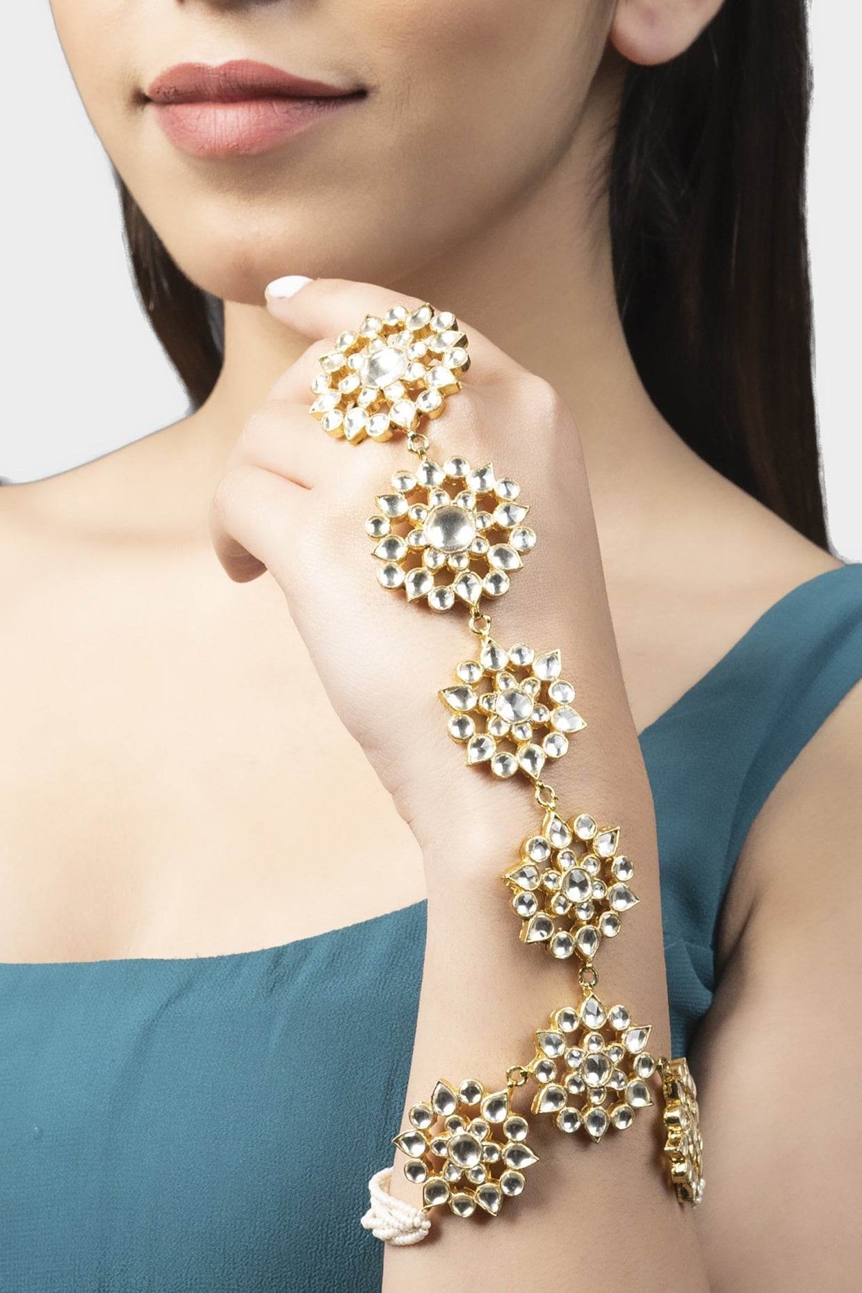 Gold Finish Kundan Polki Haathphool (Set of 2) - Auraa Trends