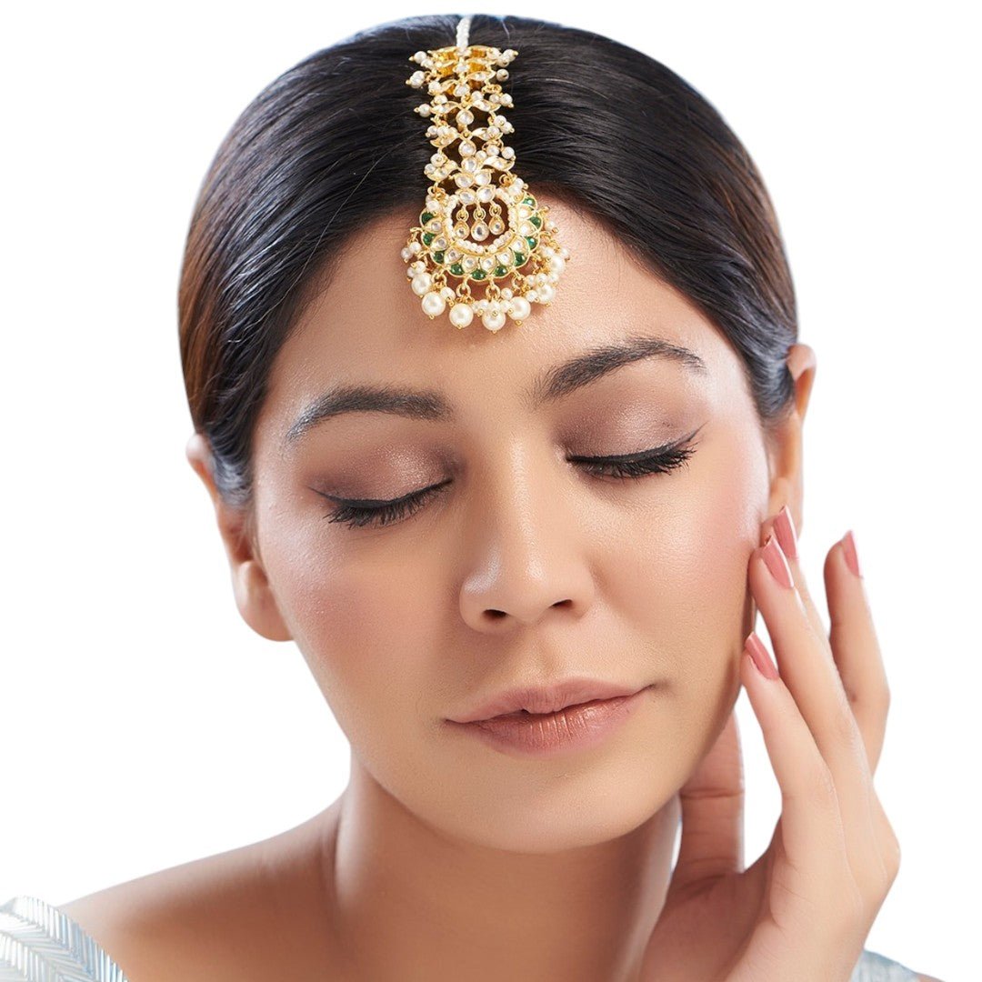 Gold Finish Kundan Polki Maangtikka - Auraa Trends - Maangtika - # - Auraa Trends - Gold Finish Kundan Polki Maangtikka