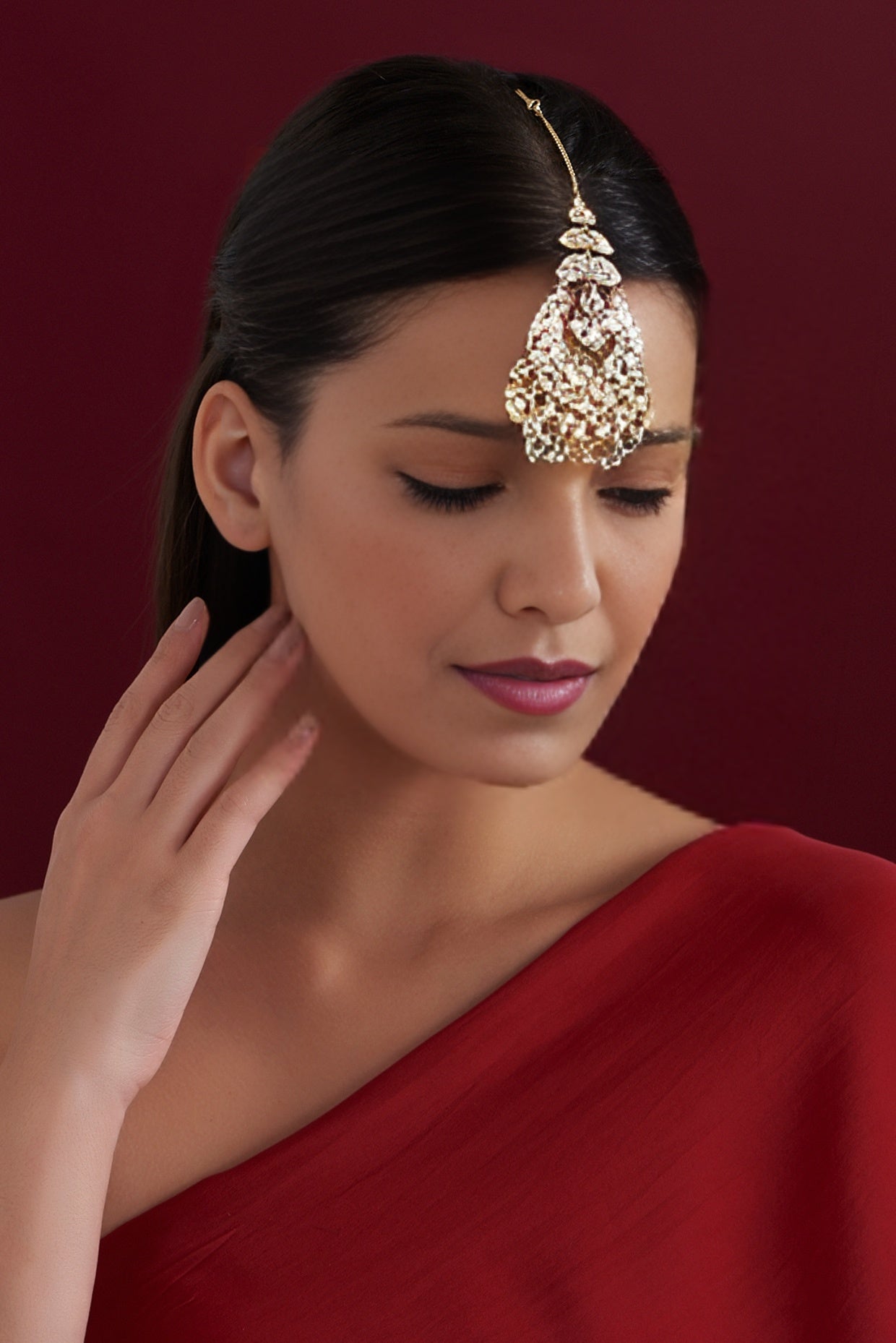 Gold Finish Kundan Polki Maangtikka - Auraa Trends - Maangtika - # - Auraa Trends - Gold Finish Kundan Polki Maangtikka
