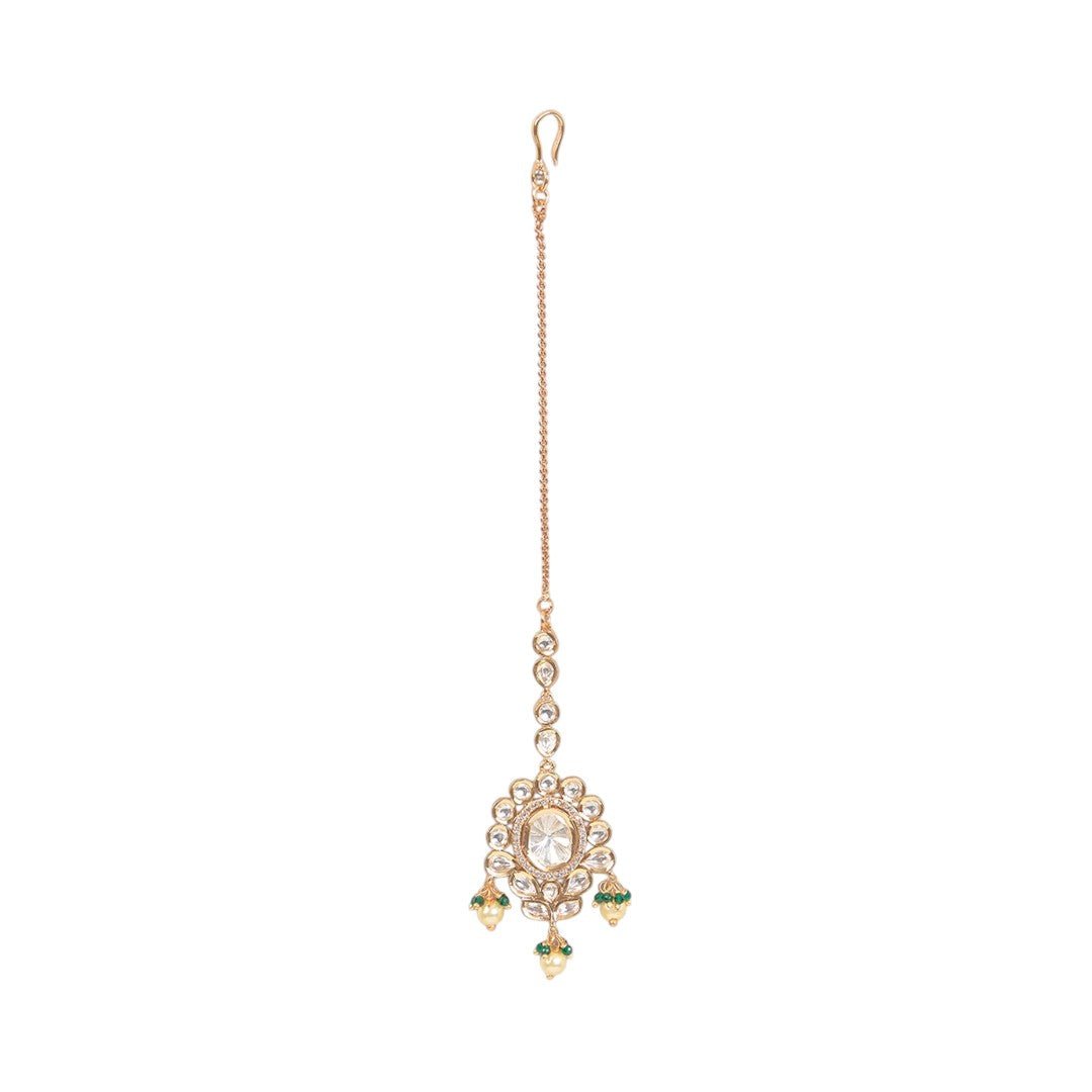 Gold Finish Kundan Polki & Pearl Maangtikka - Auraa Trends - Maangtika - Gold Finish Kundan Polki & Pearl Maangtikka