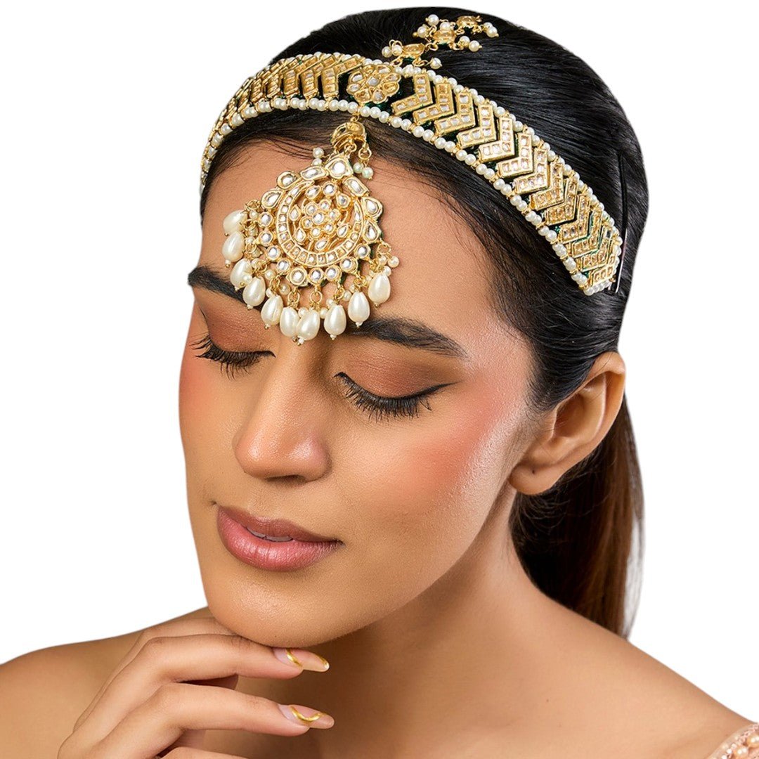Gold Finish Kundan Stone & Pearl Chain Mathapatti - Auraa Trends - Mathapati - # - Auraa Trends - Gold Finish Kundan Stone & Pearl Chain Mathapatti