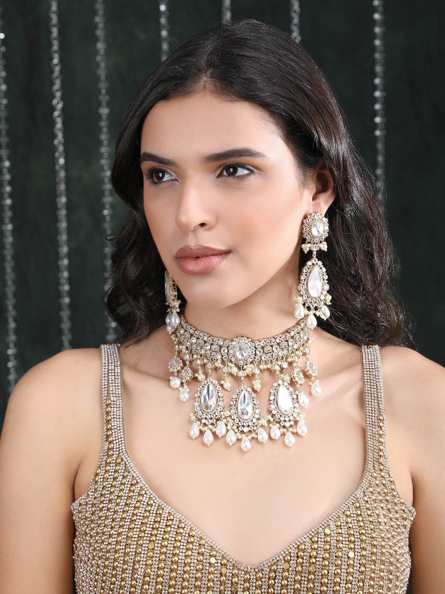 Gold-Plated Choker Necklace & Earrings - Auraa Trends