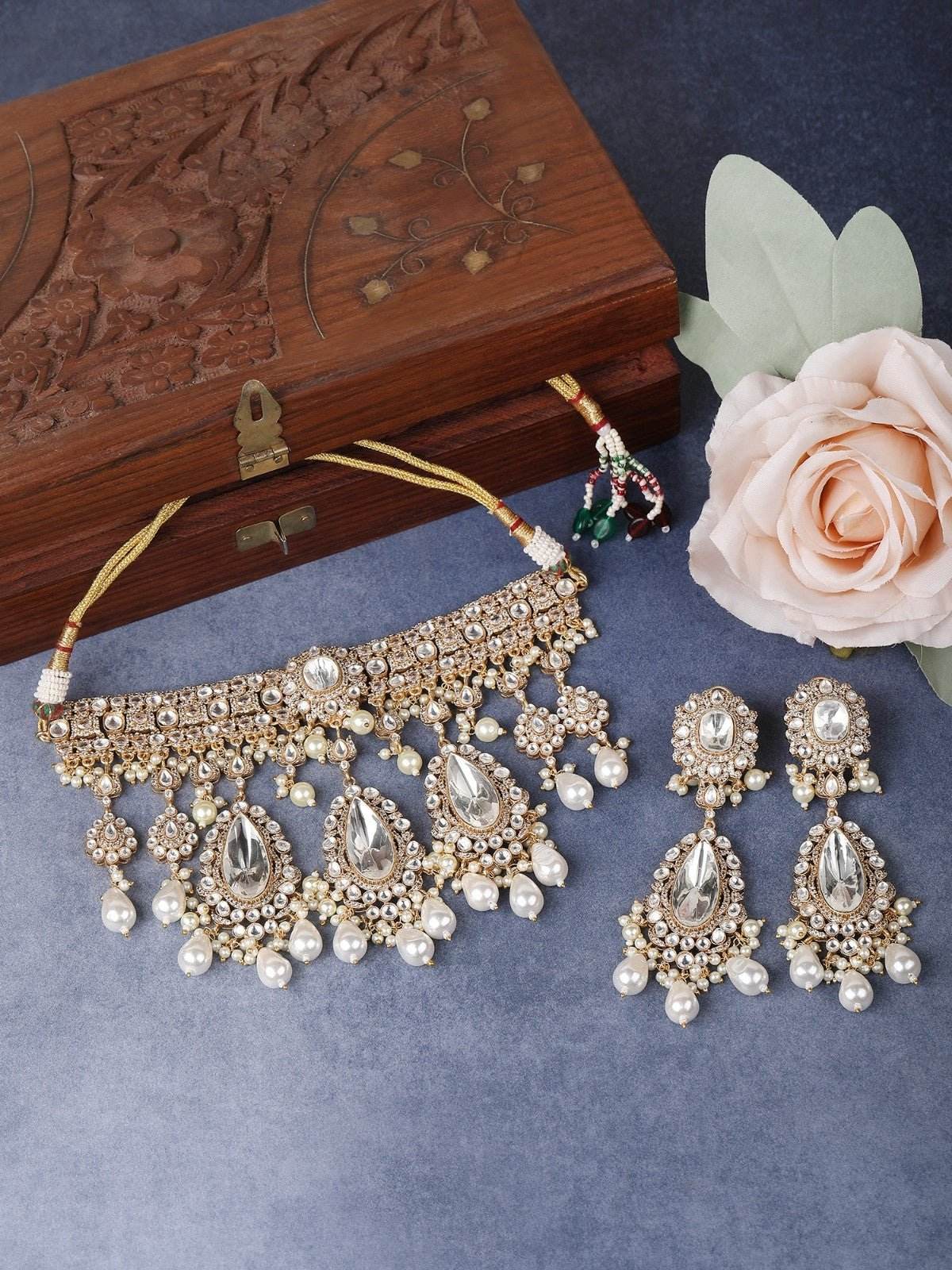 Gold-Plated Choker Necklace & Earrings - Auraa Trends