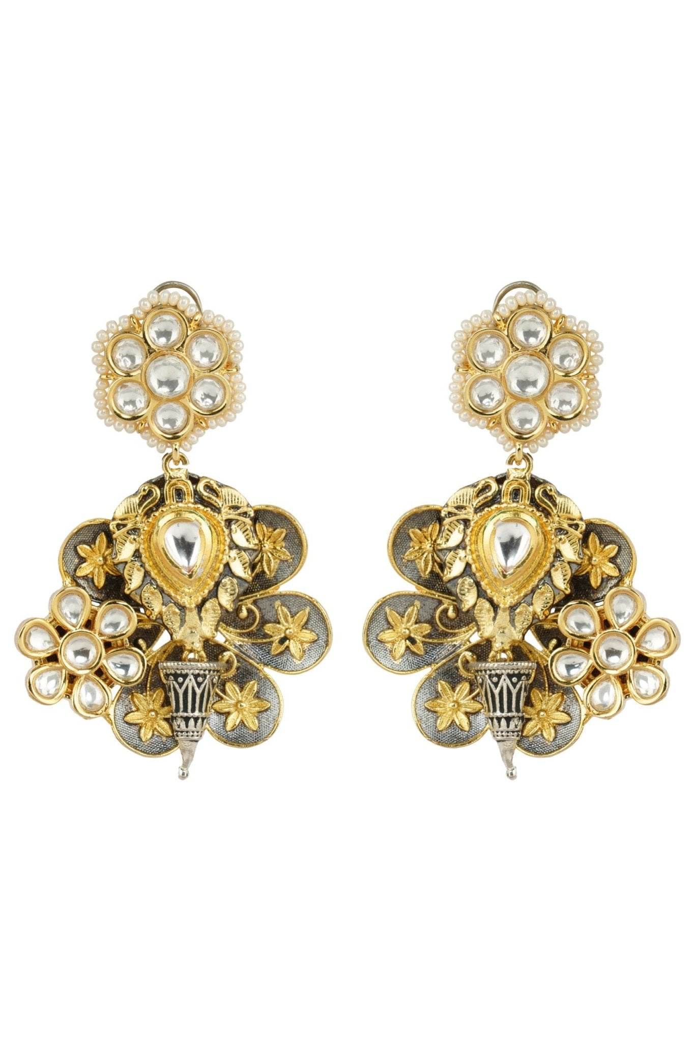 Gold Plated Kundan Jhumka Earrings - Traditional Elegance - Auraa Trends