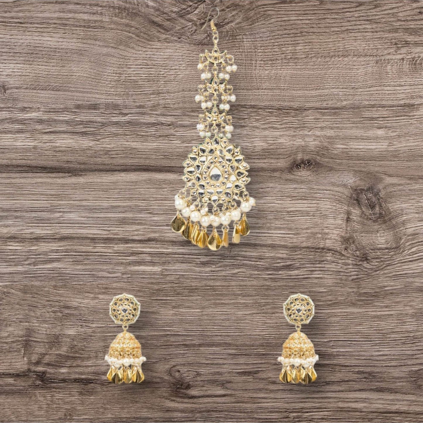 Gold-Plated Kundan Jhumka Earrings with Maang Tikka Set - Auraa Trends