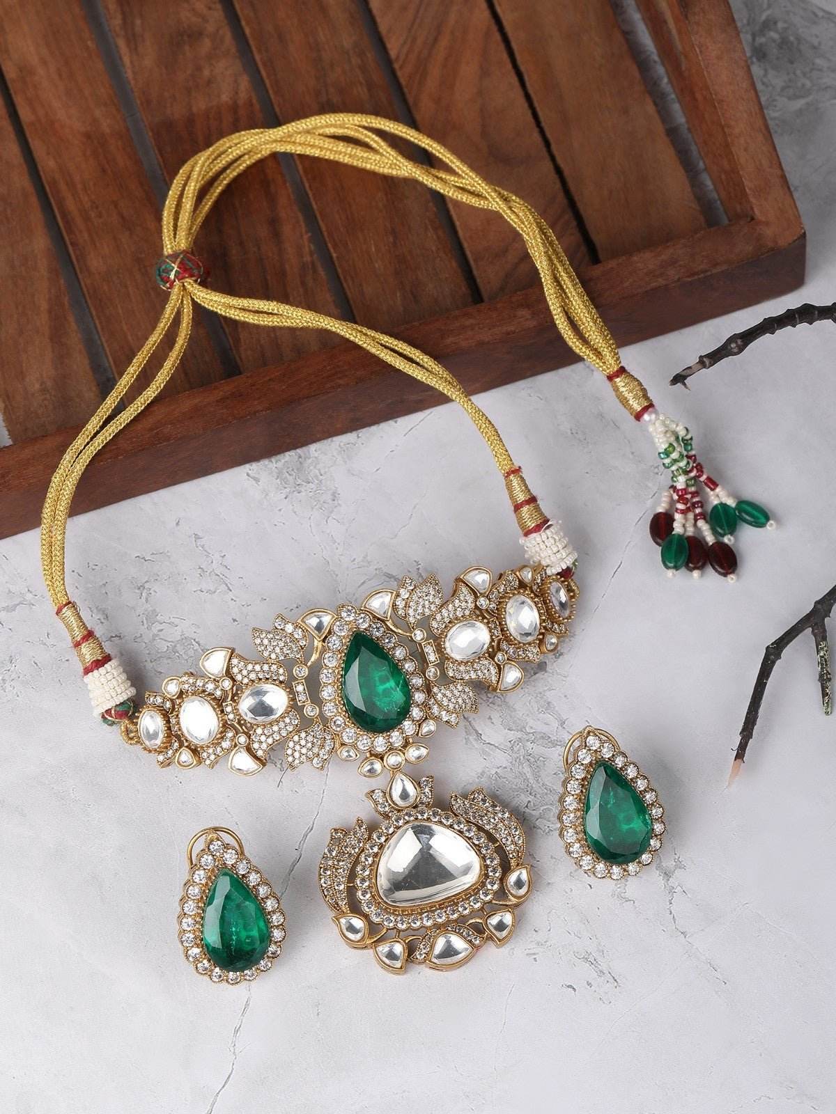 Gold Plated Kundan Polki & Green Stone Choker Necklace Set - Auraa Trends