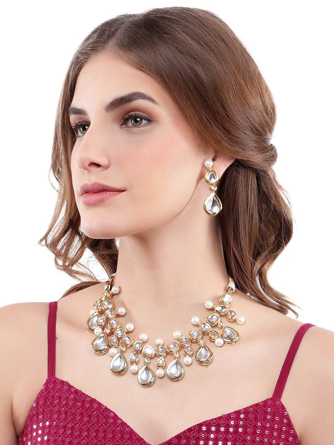 Gold Plated Kundan Radiant Choker Set For Women - Auraa Trends