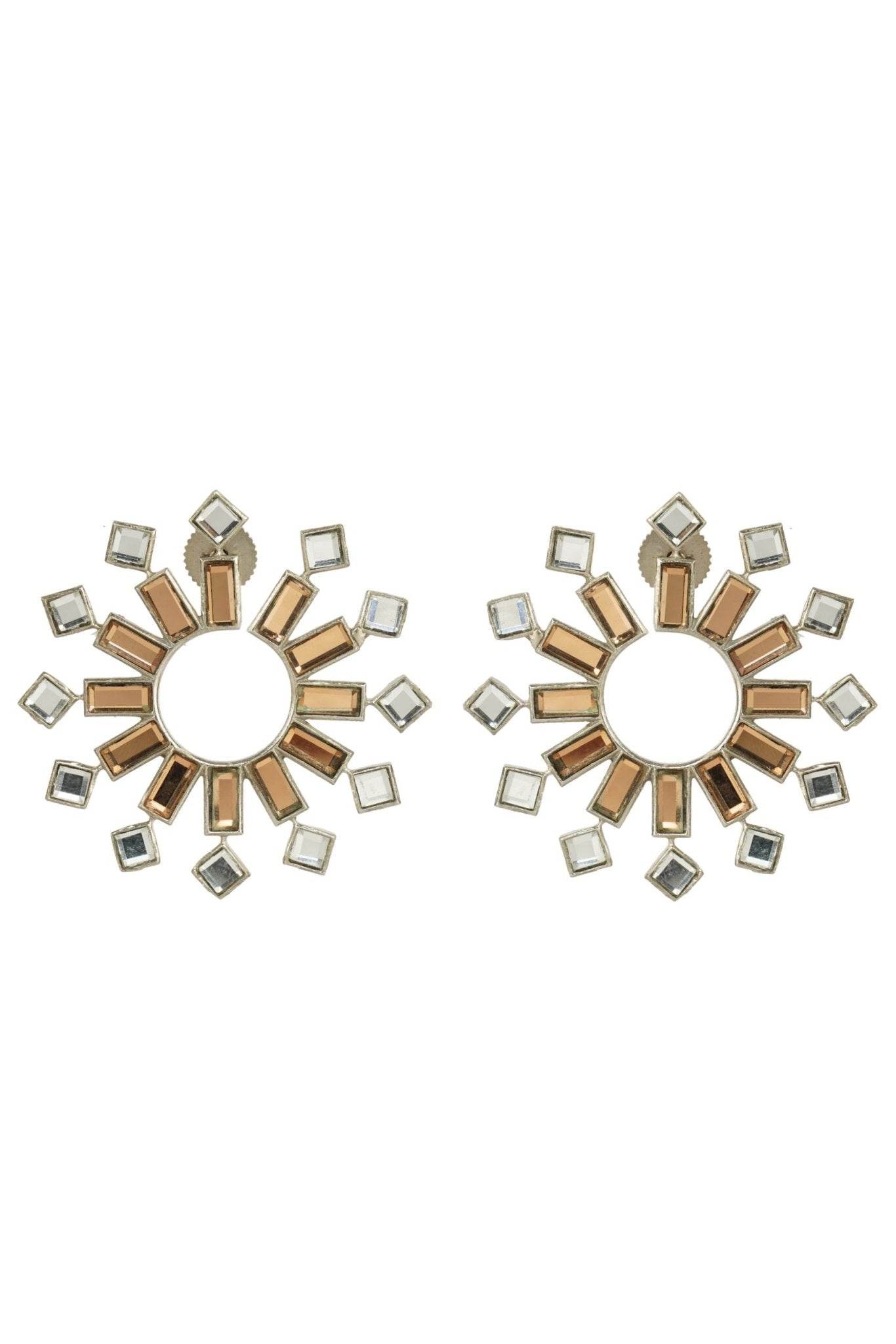 Gold Plated Kundan Stud Earrings - Elegant Radiance - Auraa Trends