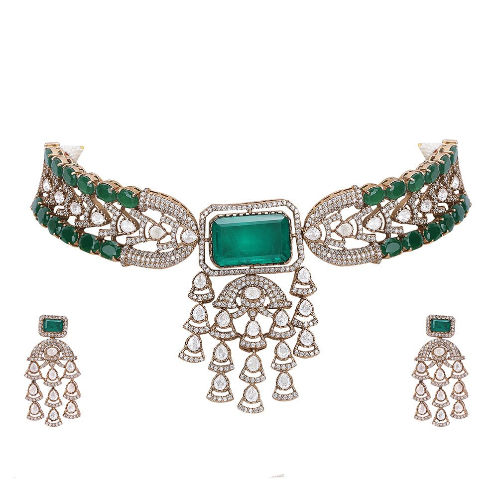 Gold - Plated Kundan - Studded & Beaded Jewellery Set - Auraa Trends - Necklace Set - Gold - Plated Kundan - Studded & Beaded