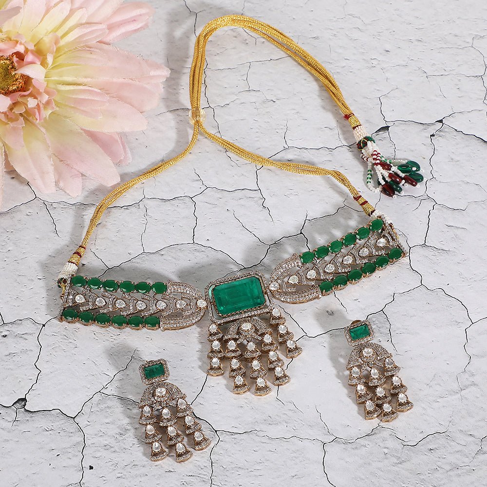 Gold - Plated Kundan - Studded & Beaded Jewellery Set - Auraa Trends - Gold - Plated Kundan - Studded & Beaded necklace set