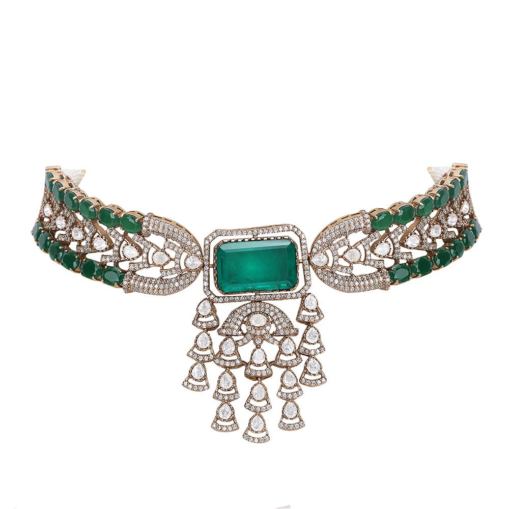 Gold - Plated Kundan - Studded & Beaded Jewellery Set - Auraa Trends - Necklace Set - Gold - Plated Kundan - Studded & Beaded