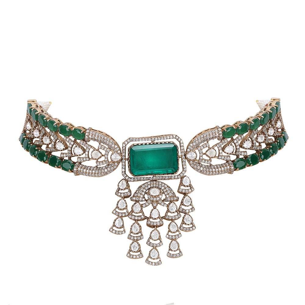 Gold-Plated Kundan-Studded & Beaded Jewellery Set - Auraa Trends