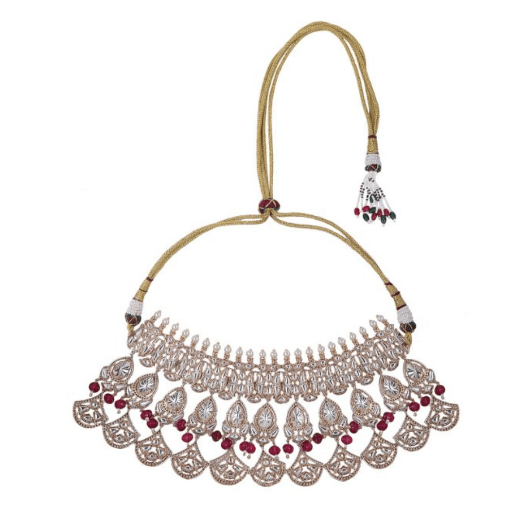 Gold Plated Kundan Studded & Pearls Beaded Necklace Set - Auraa Trends - Choker - Gold Plated Kundan Studded Necklace Set