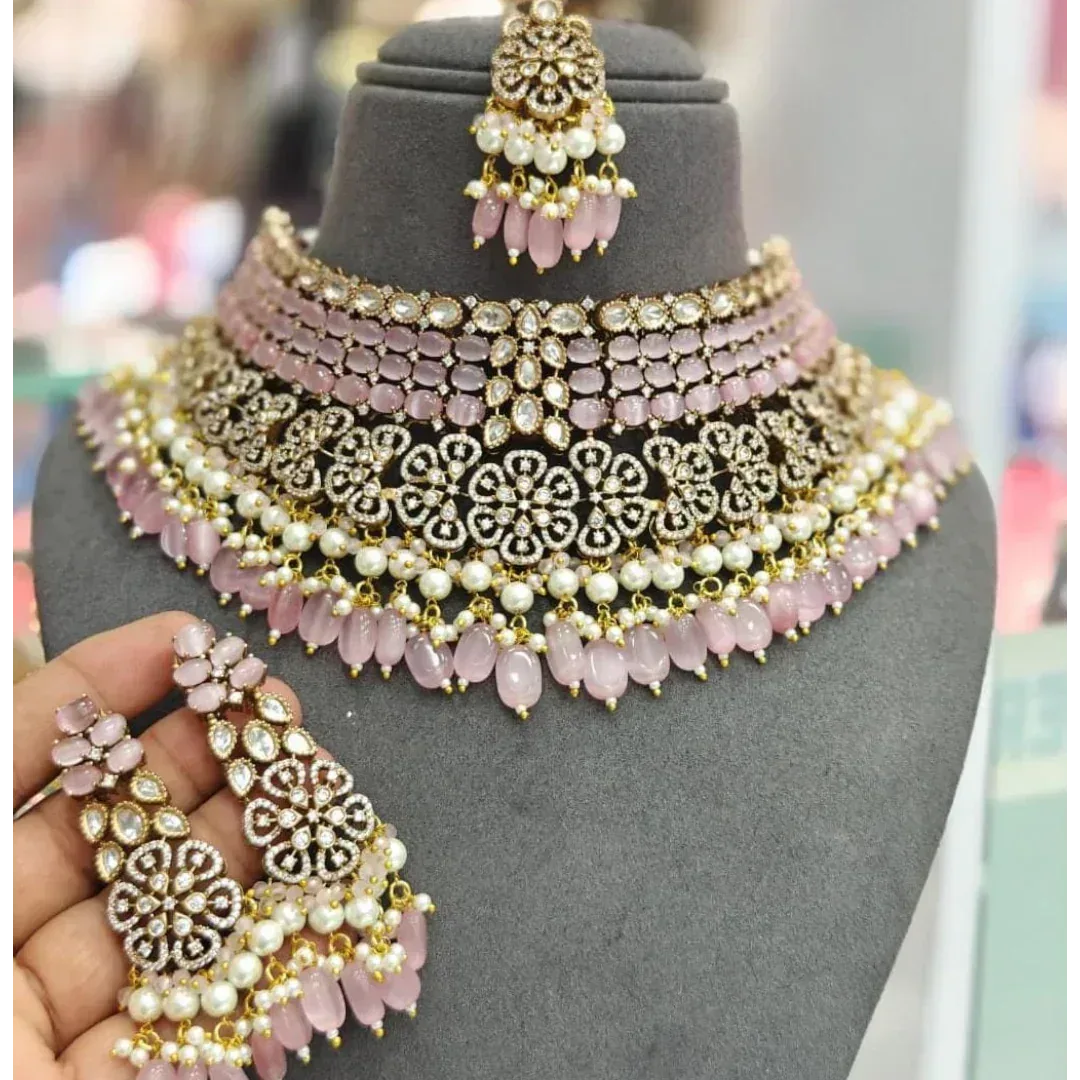 Bridal Kundan Choker Necklace Set with Green Beads & Earrings for Women - Auraa Trends