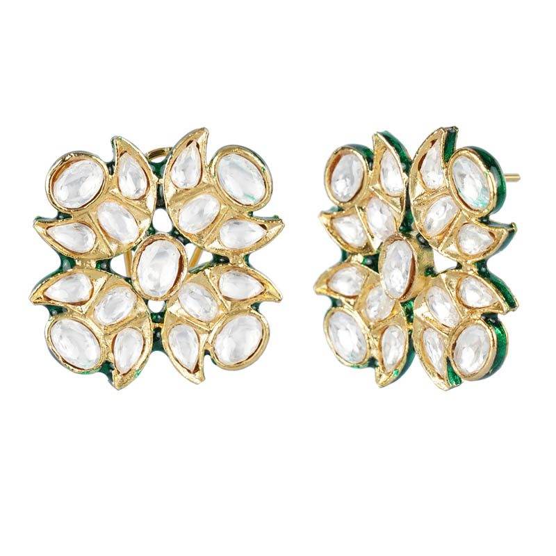 Kundan Choker Set Plated in 22KT Gold with Stud Earrings - Auraa Trends