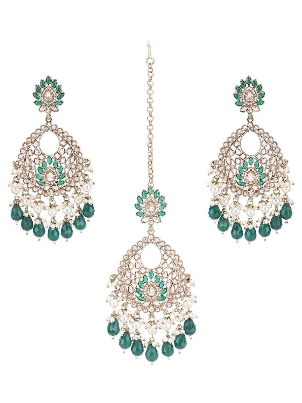 Kundan Earrings with Maangtikka Set – Elegant Traditional Jewelry - Auraa Trends