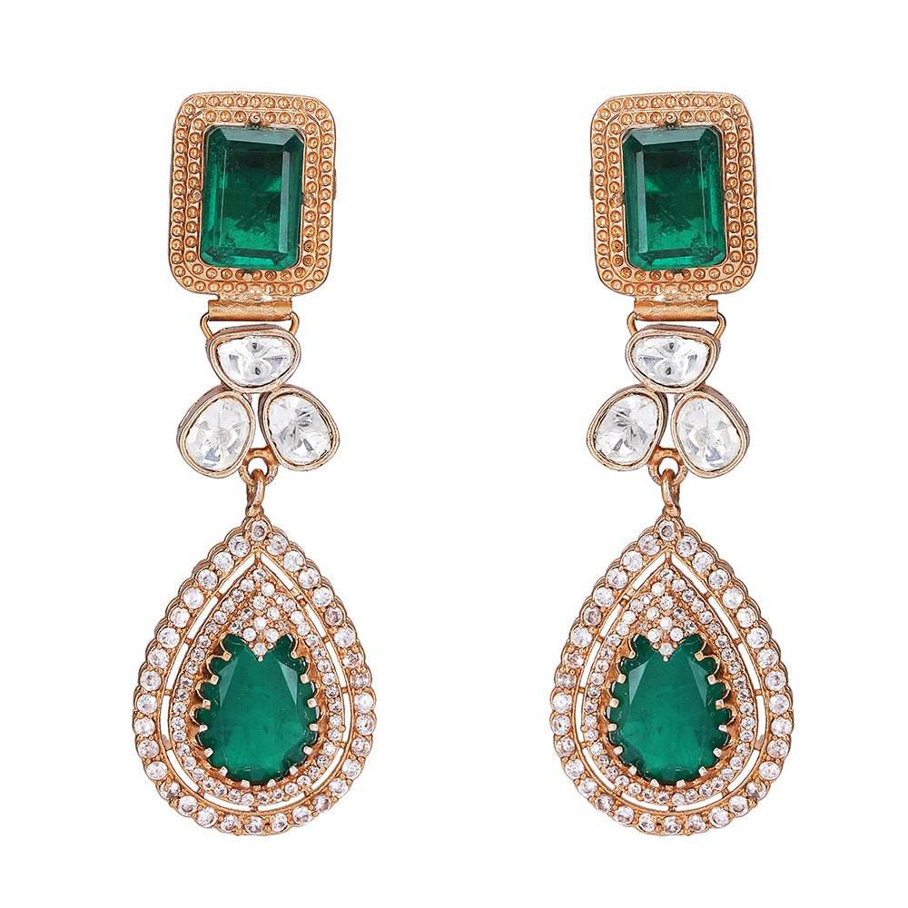 Luxurious Emerald Green and Crystal Kundan Choker Necklace Set - Auraa Trends