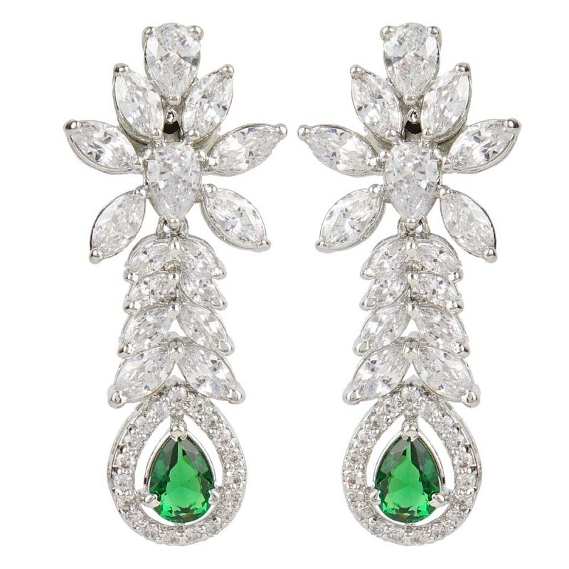 Moissanite & Diamonte Necklace Set with Green Emerald Accents - Auraa Trends - Necklaces - stylish necklace