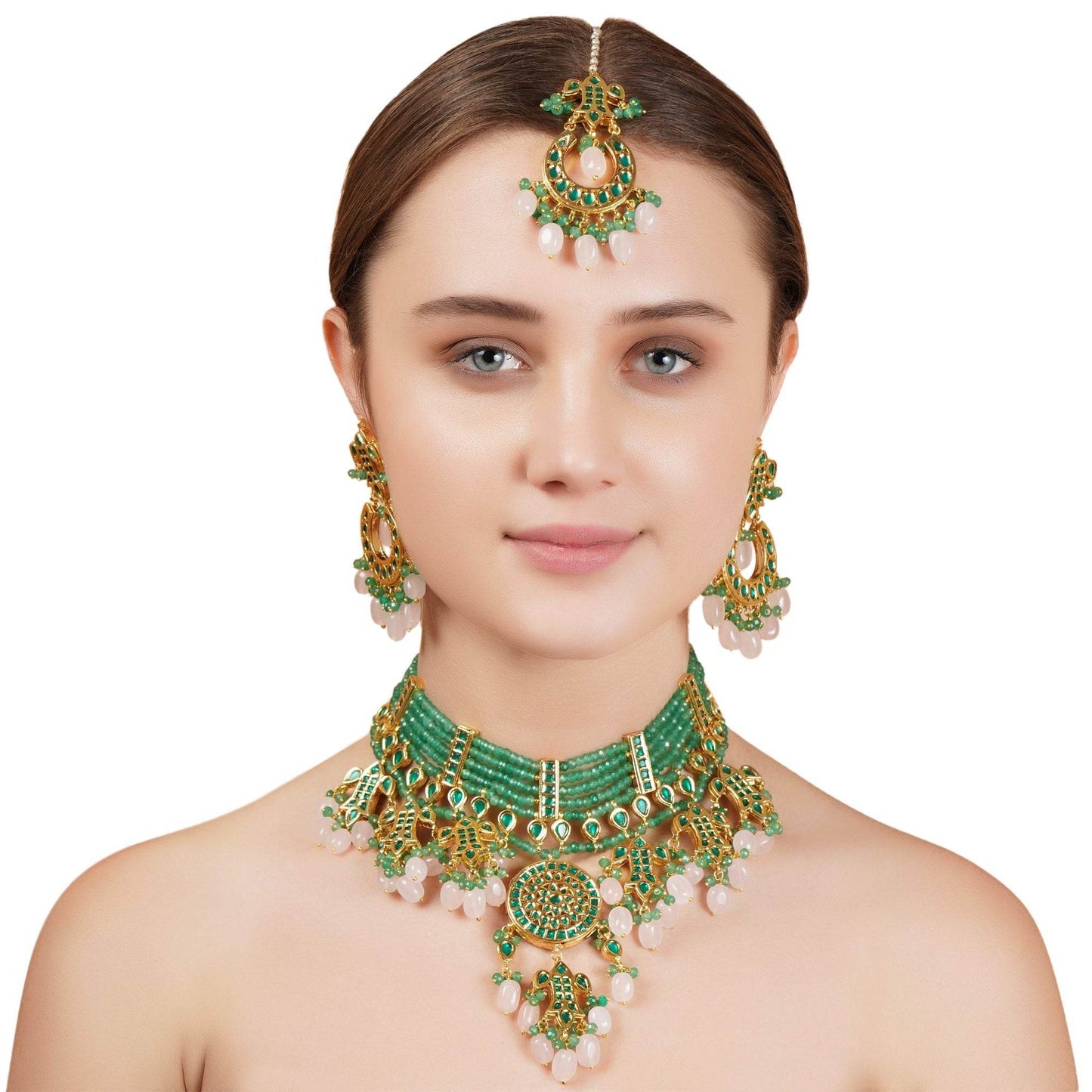 necklace set Made with high-quality materials, this necklace set - Auraa Trends