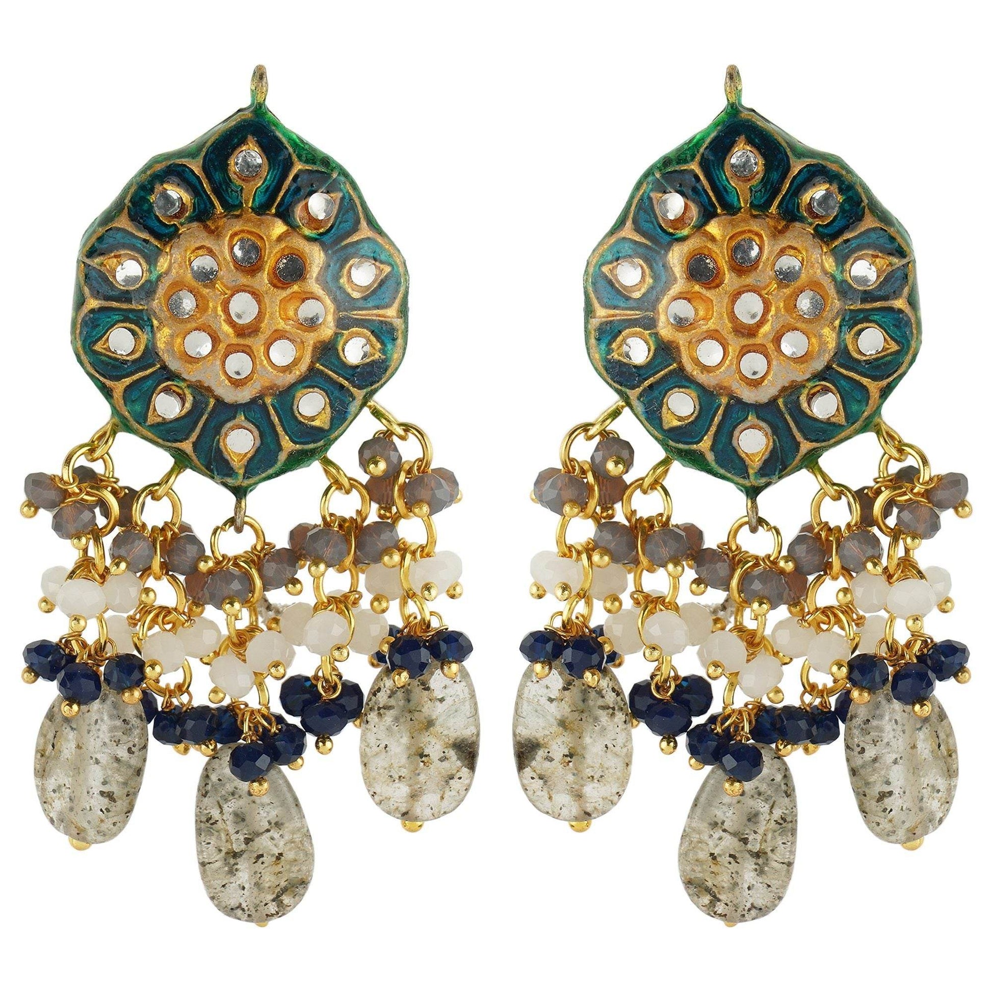 Noble Kundan Necklace Set with Grey and Green Semi Precious Stone - Auraa Trends