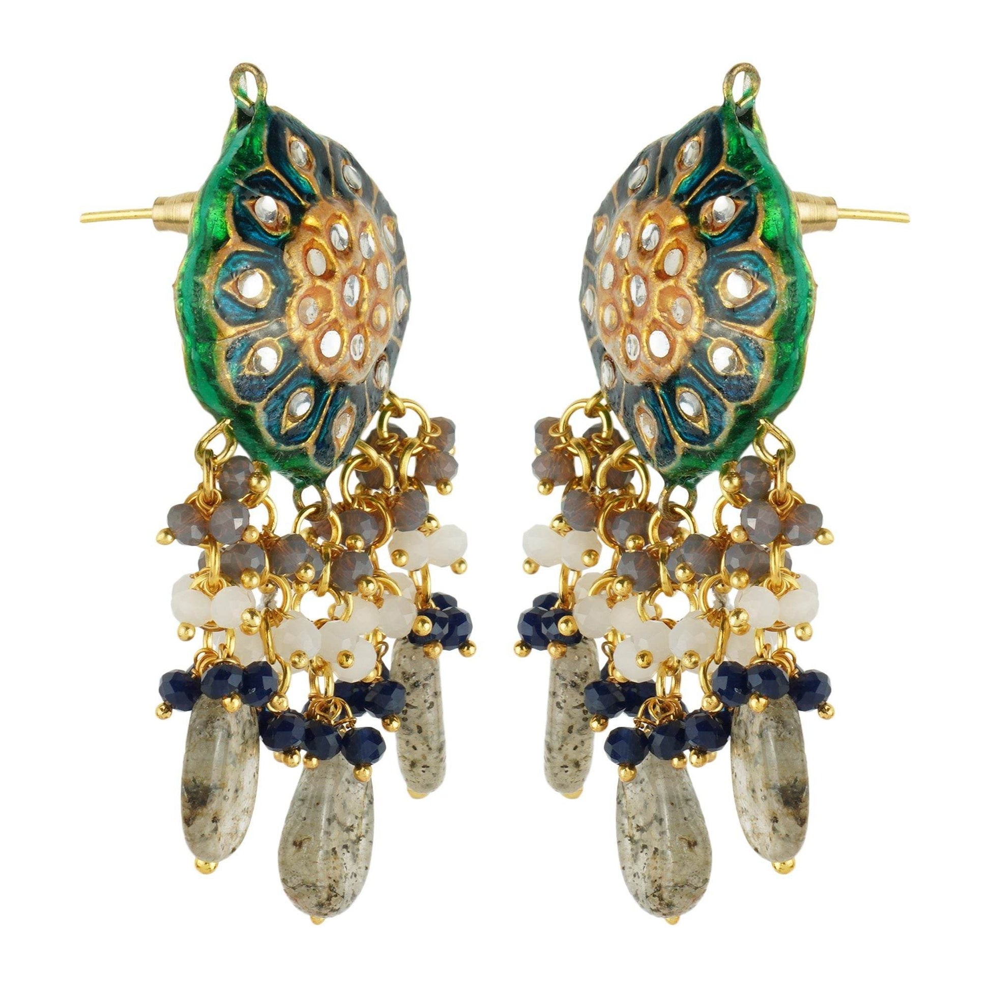 Noble Kundan Necklace Set with Grey and Green Semi Precious Stone - Auraa Trends