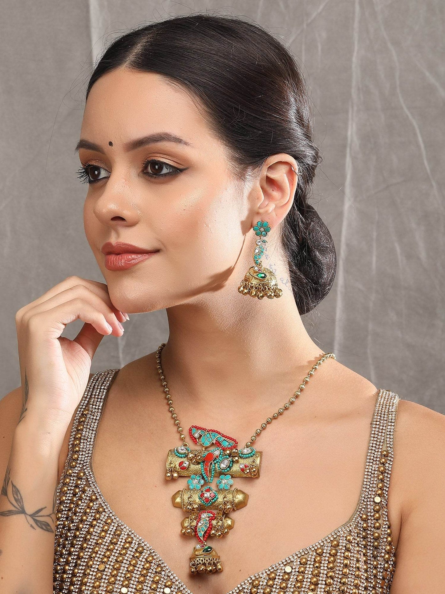 Polki Handcrafted Beaded Necklace Set - Auraa Trends