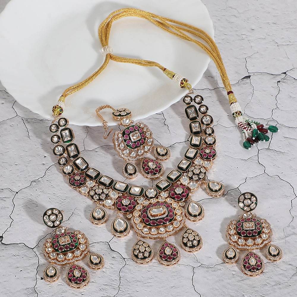 Polki Necklace Set with matching earrings - Auraa Trends