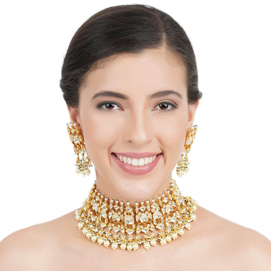 Prestigious Kundan Necklace Set - Auraa Trends