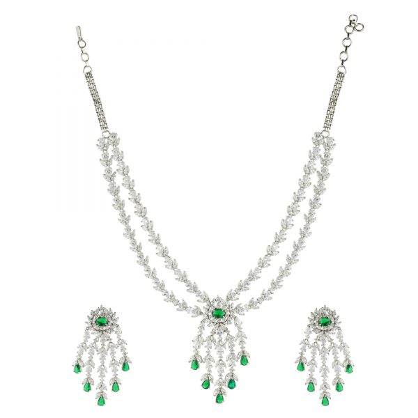 Queenly Diamonte Necklace Set - Auraa Trends