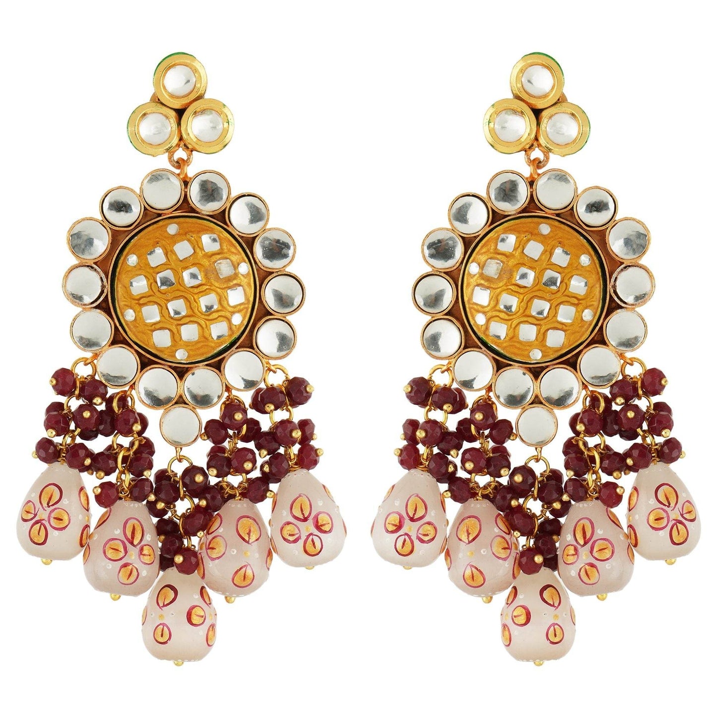 Queenly Kundan Necklace Set with Embelishments - Auraa Trends