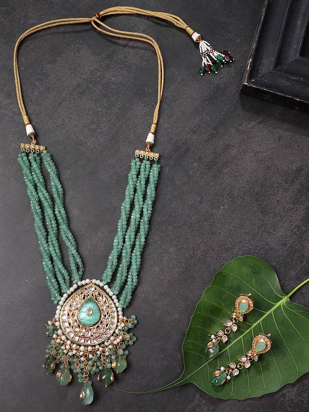 Radiant Gold Plated Turquoise Blue Kundan Traditional Choker Set - Auraa Trends