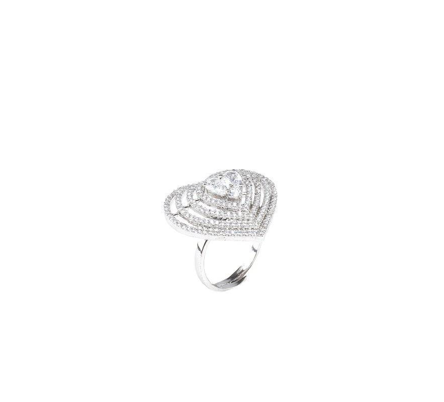 Radiant Heart Ring - Auraa Trends