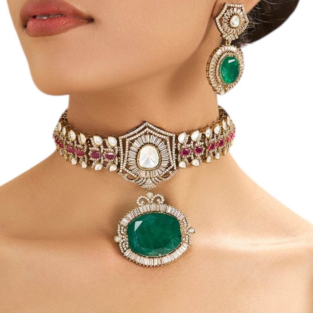 Regal Emerald Pendant Choker Set with Earrings - Auraa Trends