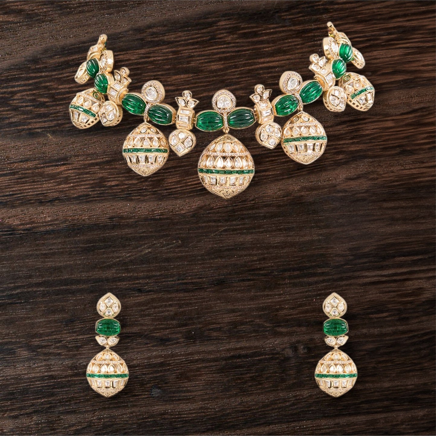 Resplendent Kundan Green Necklace Set with Jhumka Earrings. - Auraa Trends - necklace - # - Auraa Trends - Resplendent Kundan Green Necklace Set with Jhumka Earrings.