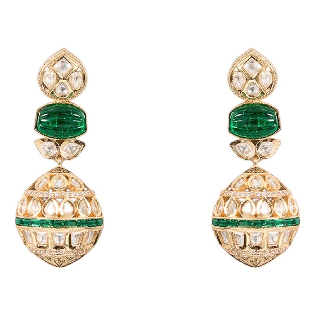 Resplendent Kundan Green Necklace Set with Jhumka Earrings. - Auraa Trends