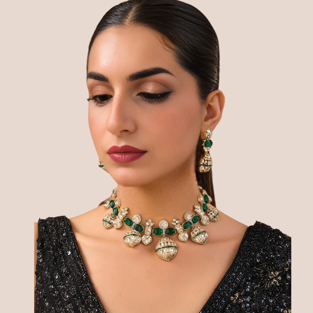 Resplendent Kundan Green Necklace Set with Jhumka Earrings. - Auraa Trends - necklace - # - Auraa Trends - Resplendent Kundan Green Necklace Set with Jhumka Earrings.