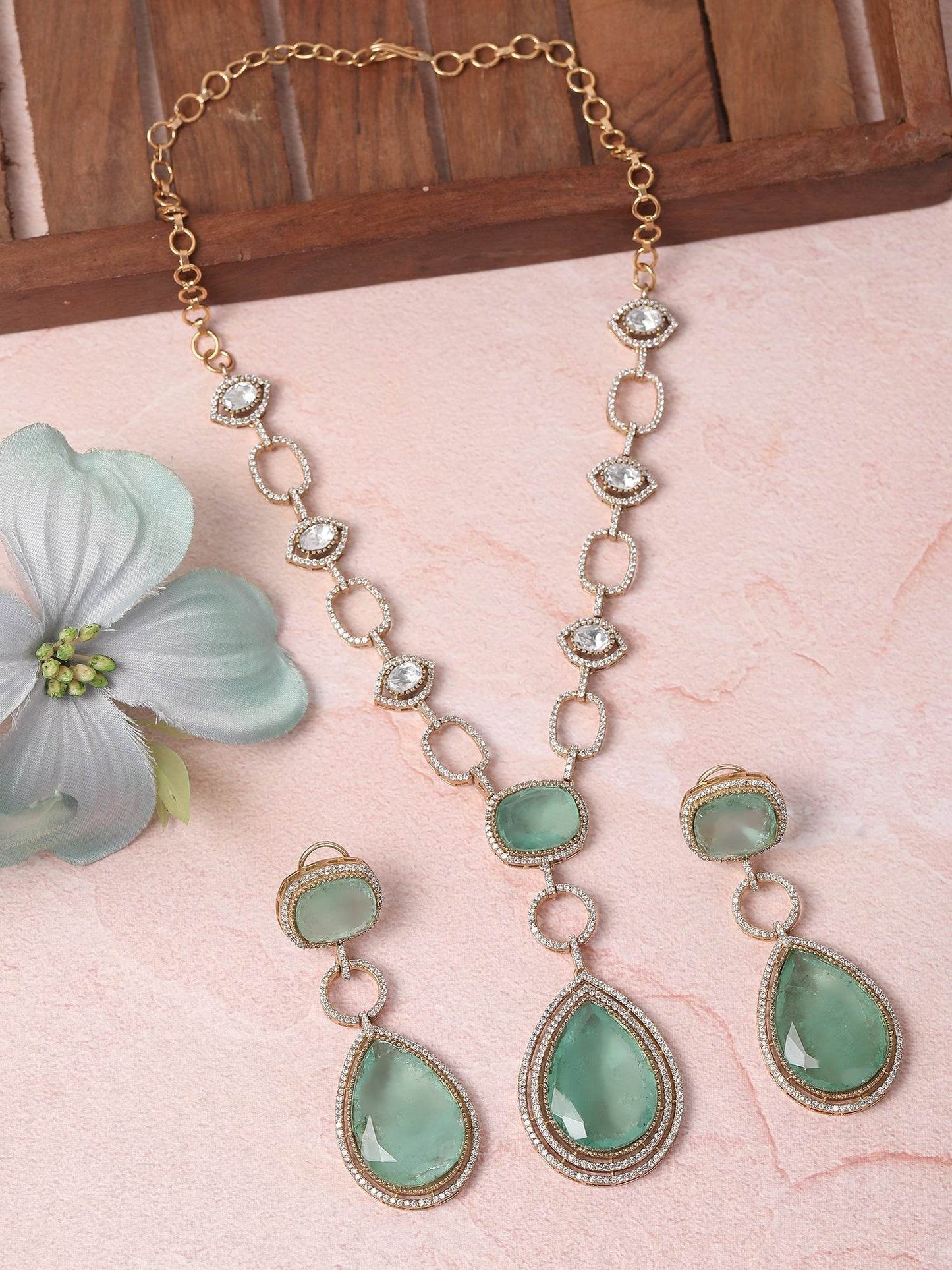 Rhodium Plated Green & White Pendant With Chain - Auraa Trends
